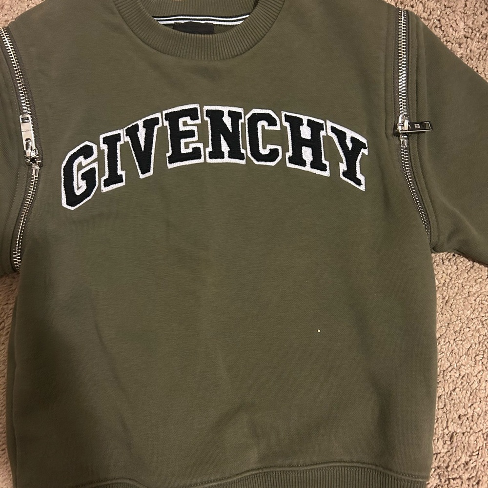 Givenchy kids Olive Sweatshirt with detachable Zipper sleeves converts to vest - Picture 2 of 5